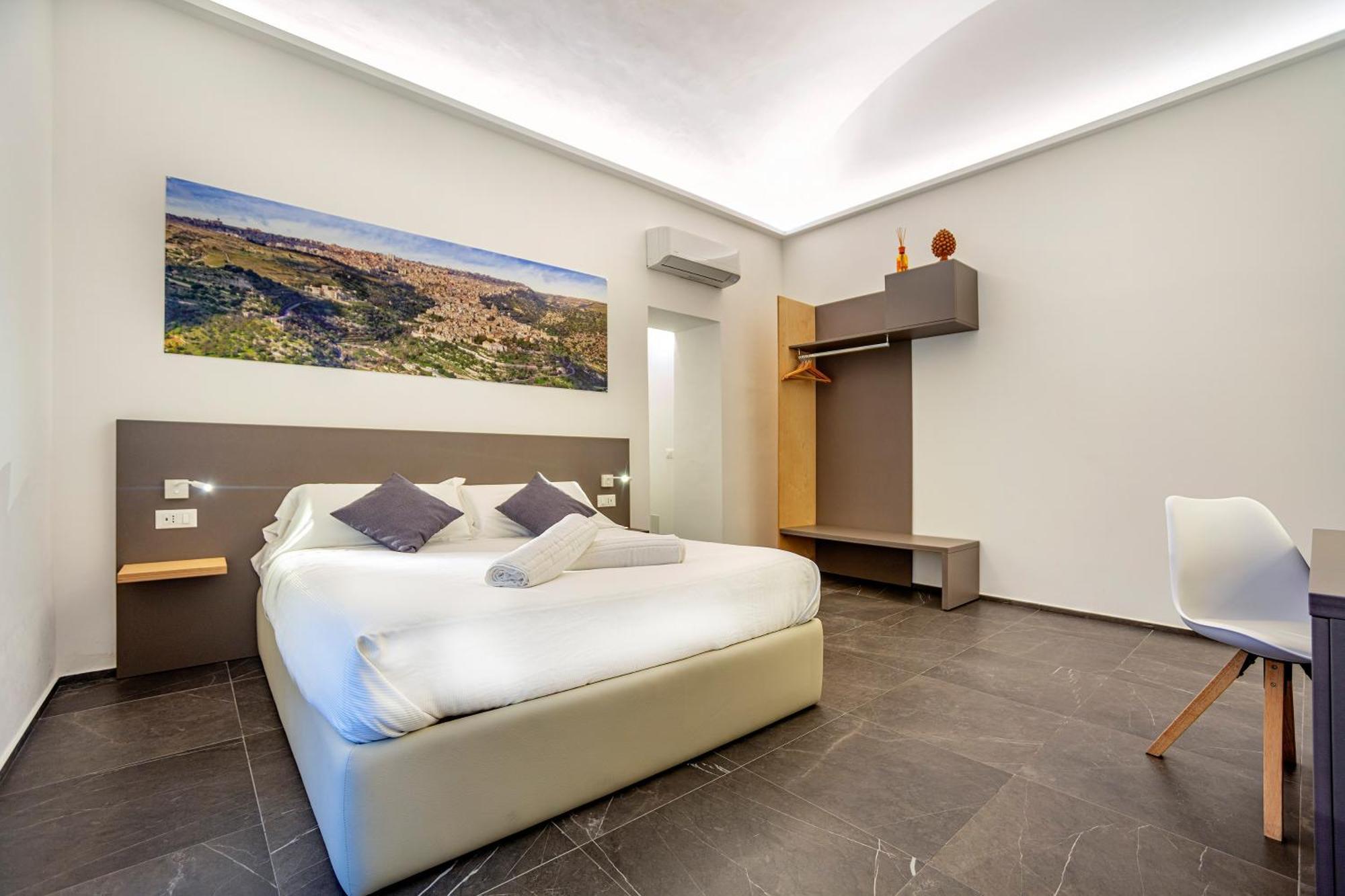 Ad Maiora - Design Guest house Ragusa